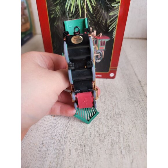 Carlton Cards Wonderland Express 1996 train ornament Xmas - Picture 7 of 9